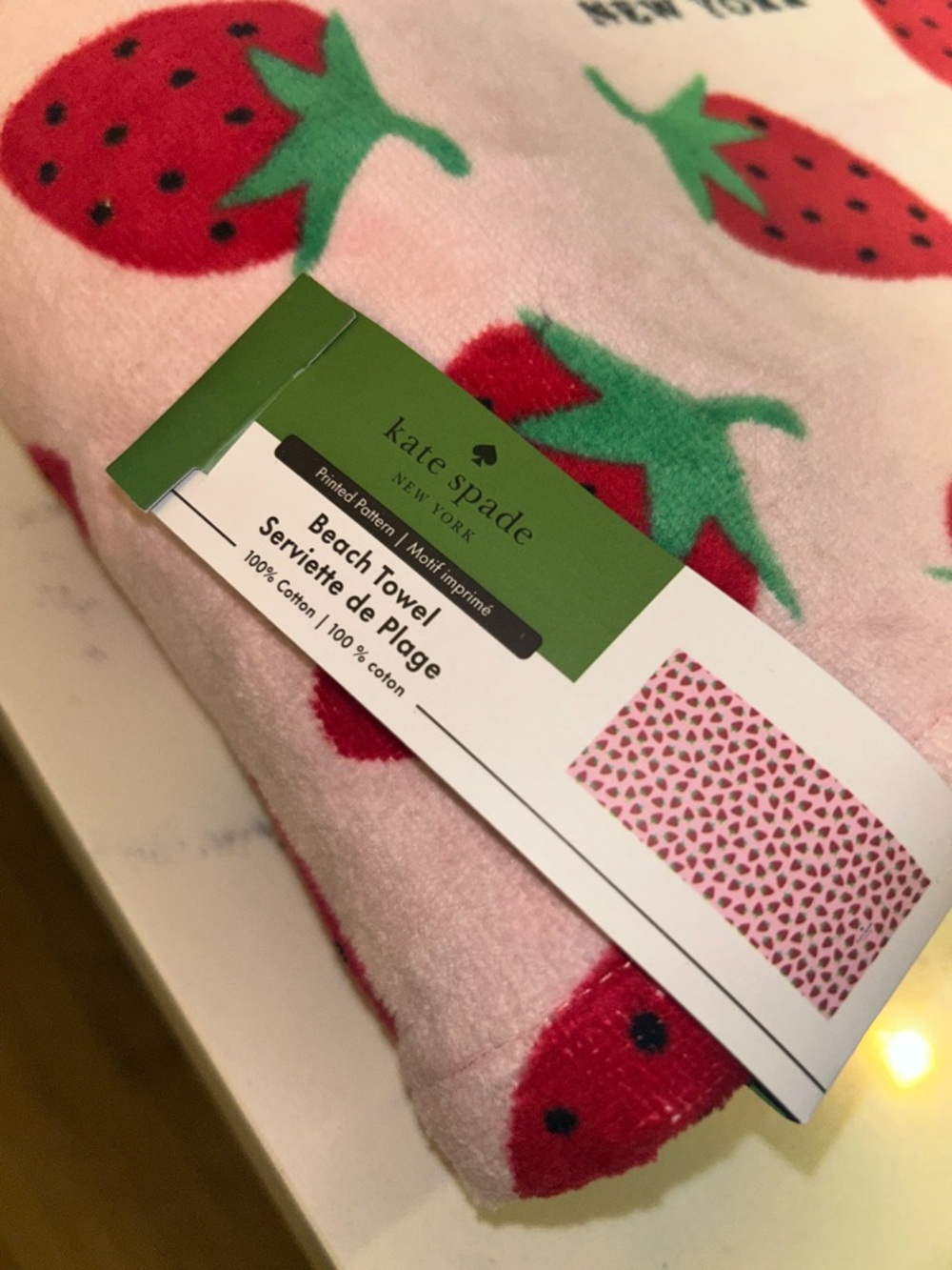 New kate spade Pink Strawberry Print Beach Towel 100% Cotton - Picture 3 of 9